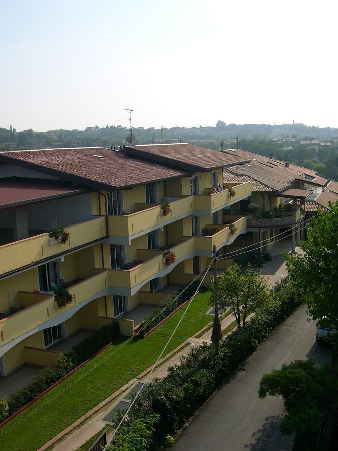 Residence Miralago Rooms & Apartments Manerba del Garda Buitenkant foto